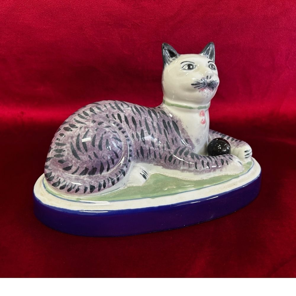 Antique Victorian Staffordshire Style Pair of Cats
