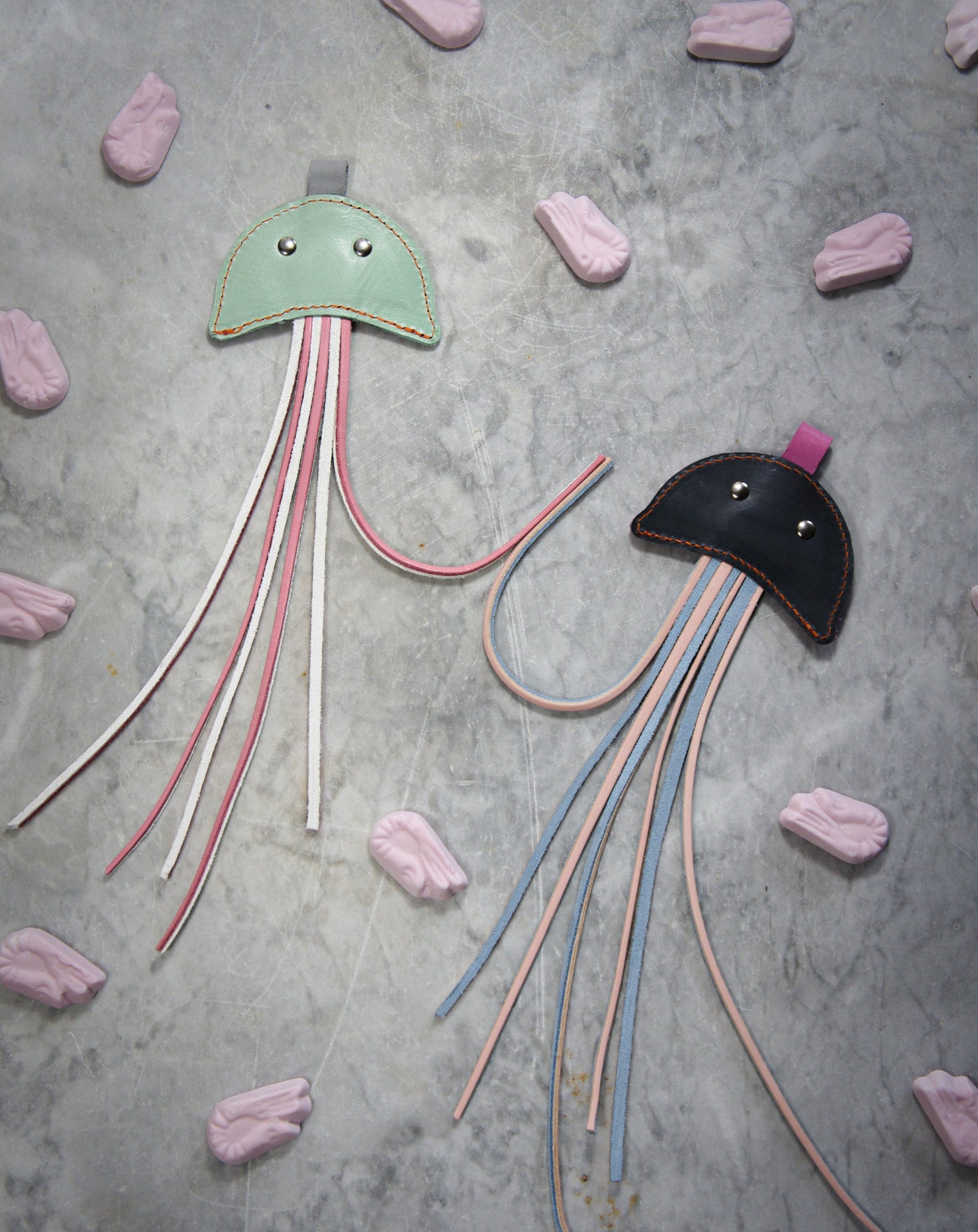 Leather Jellyfish Cat Teaser Toy