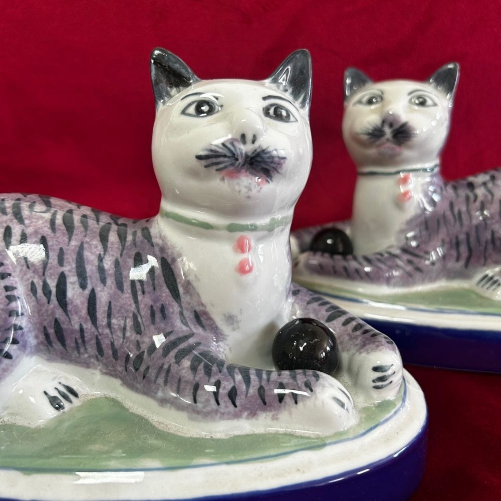 Antique Victorian Staffordshire Style Pair of Cats
