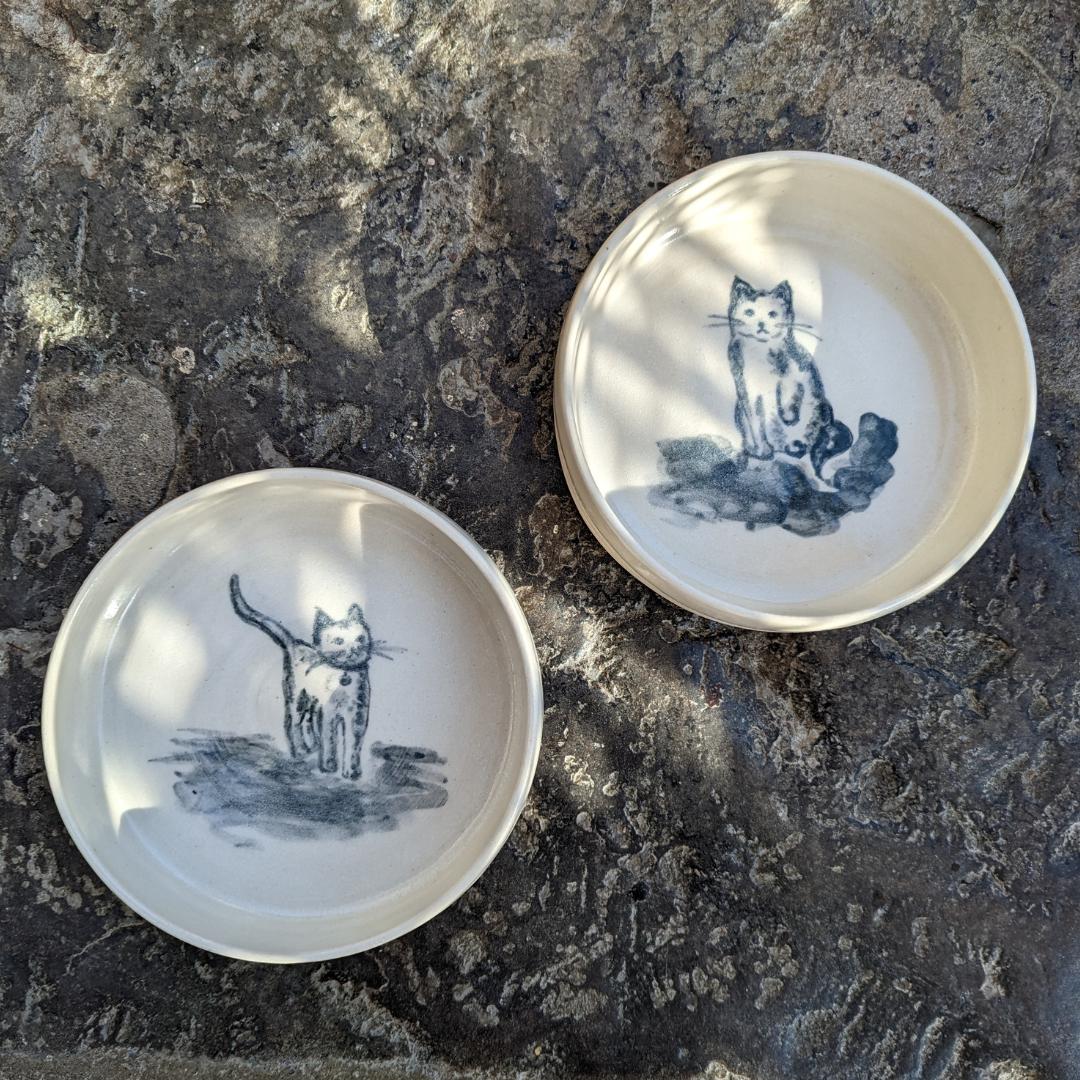 Hand-Painted Stoneware Food Dish - Cheshire & Wain x Kate Welton